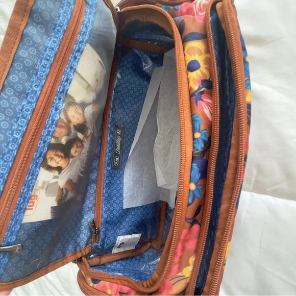 The Lug Trolley XL Cosmetic Case in the Whimsy Copper Floral New - Picture 6 of 8